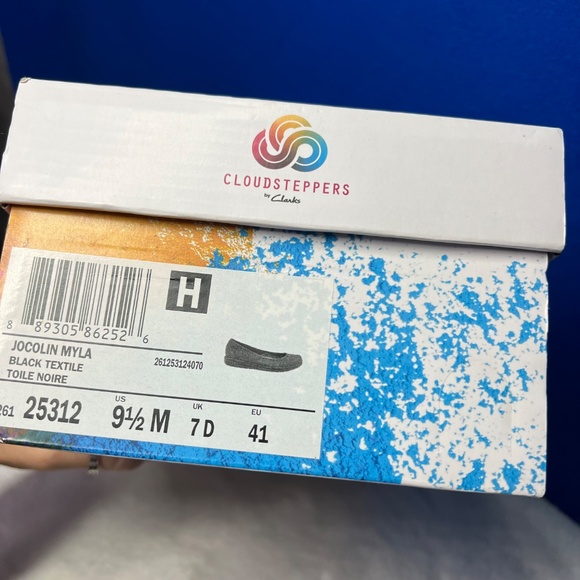 NIB/NWT🤩 |•CLARKS•| CLOUDSTEPPERS Comfort Slip On Black Shoes Size 9 1/2 - Picture 12 of 15